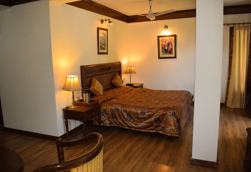 Sun N Snow Inn By Leisure Hotels