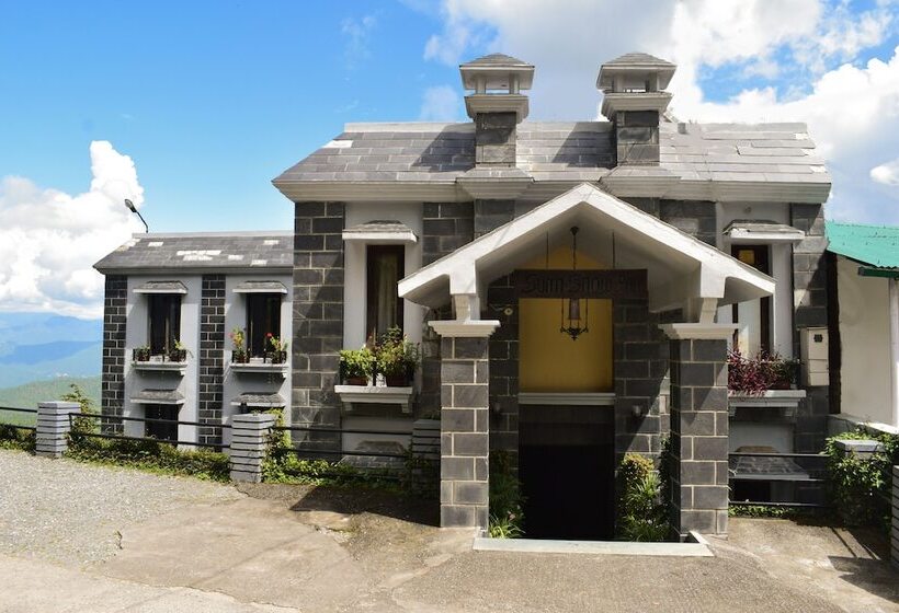 Sun N Snow Inn By Leisure Hotels