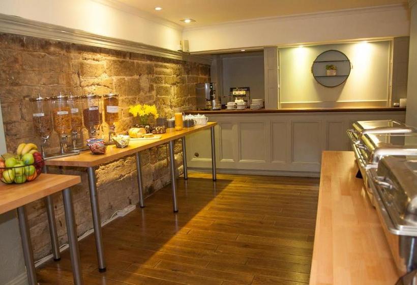 酒店 The Warwick Arms