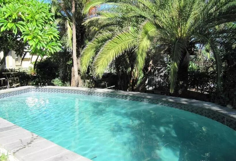 پانسیون Guesthouse Terra Africa