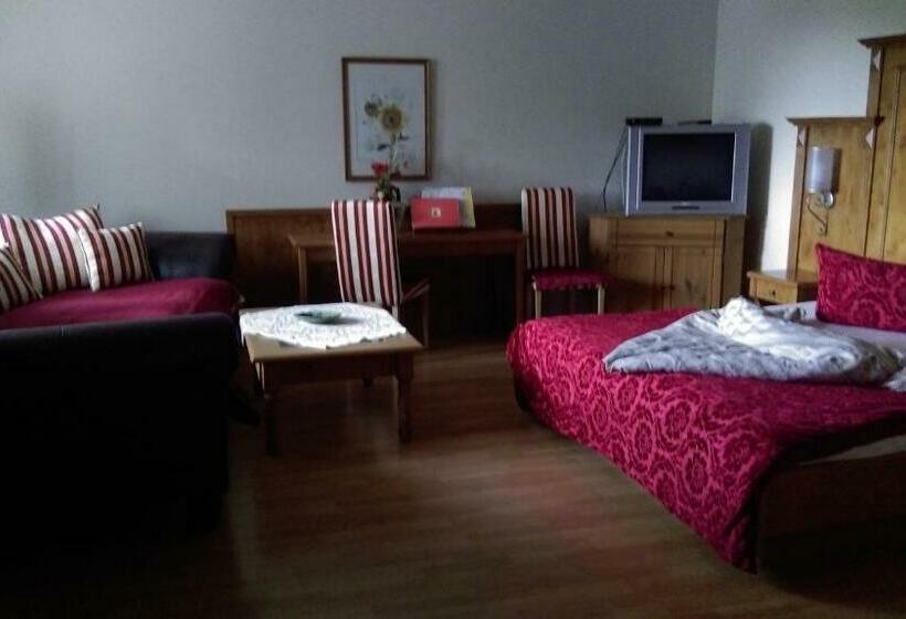 Weinhaus Eva Maria Wagner