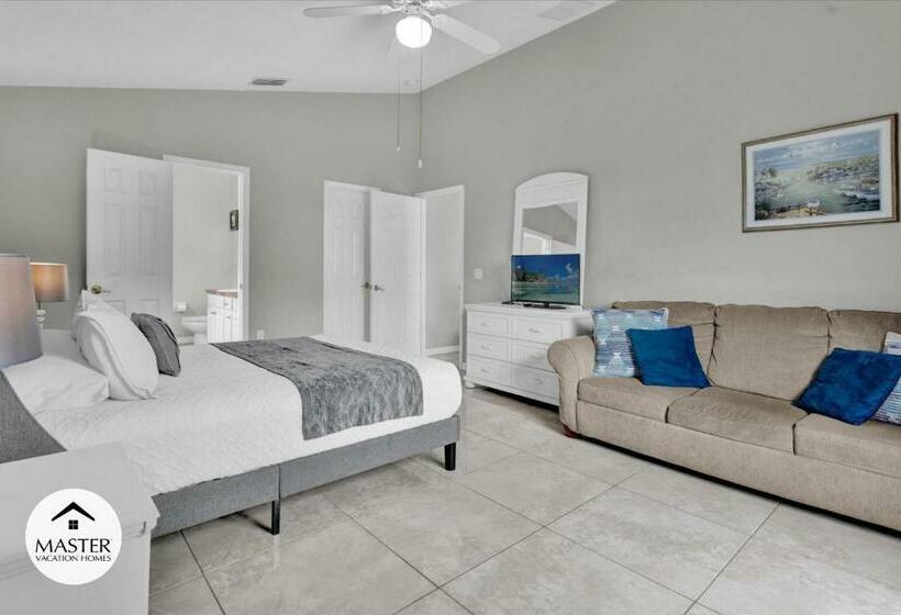 3 Bedrooms   2 Bathrooms   Cumbrian Lakes 4695 Cl