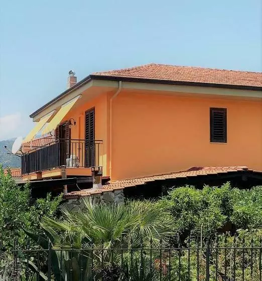 Casa Elena