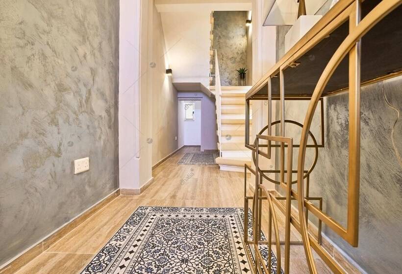 Luxury House With Pool Hosted By Sweetstay