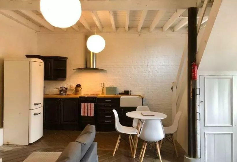 Manor House Mews Rustic Stable Conversion