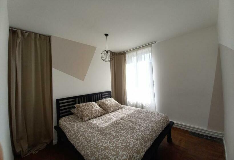 Agréable Maison De Ville Au Calme