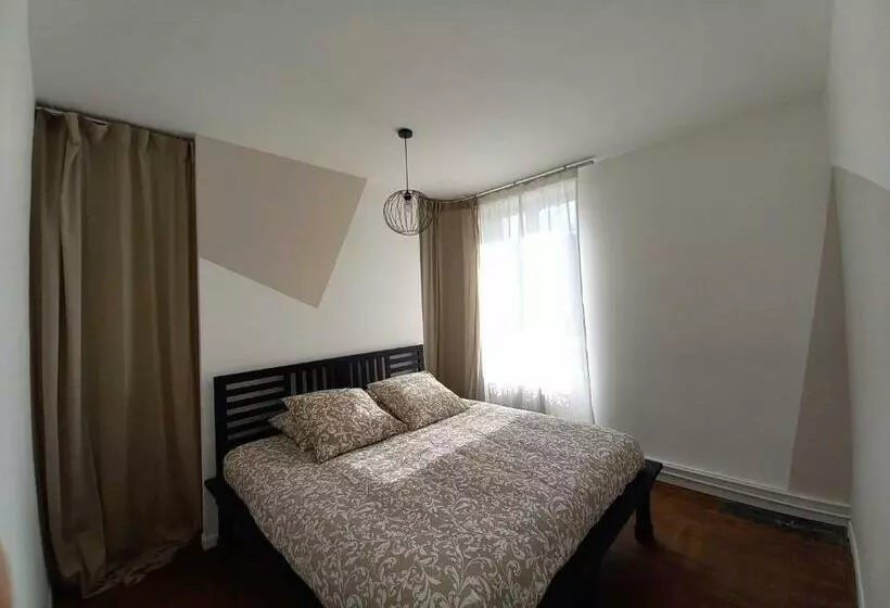 Agréable Maison De Ville Au Calme