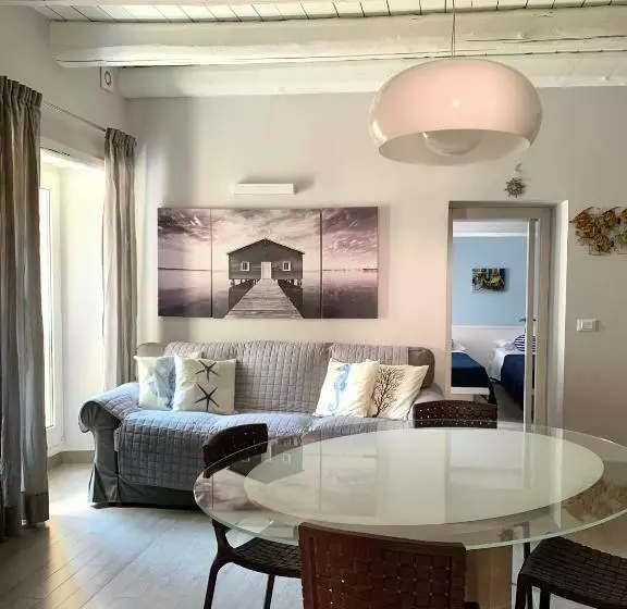 L Angolo Di Mare [centro Di Sirolo]