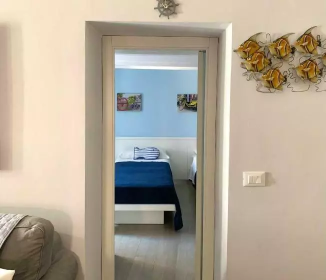 L Angolo Di Mare [centro Di Sirolo]