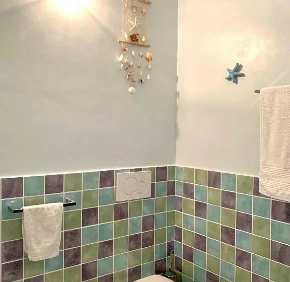 L Angolo Di Mare [centro Di Sirolo]