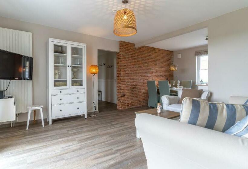 Fischerhaus Am Strand Appartement Gartenwohnung