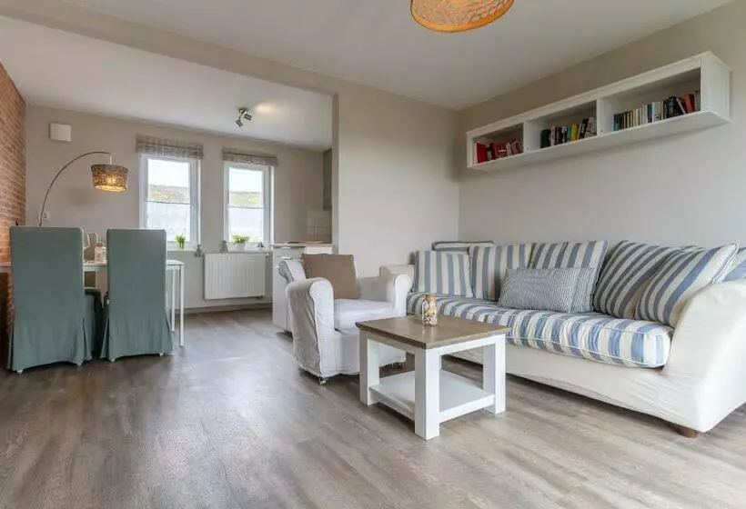 Fischerhaus Am Strand Appartement Gartenwohnung