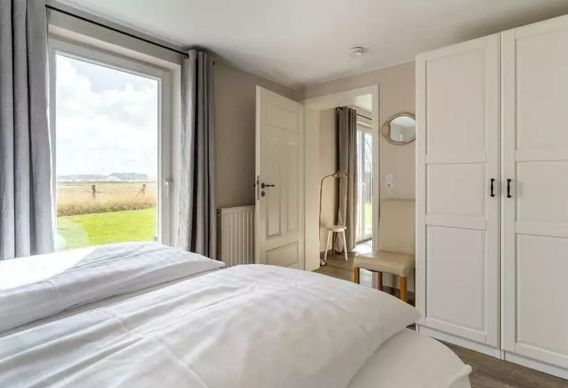 Fischerhaus Am Strand Appartement Gartenwohnung