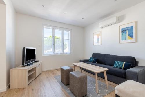 Maison Avec Véranda Lumineuse   300m De La Plage