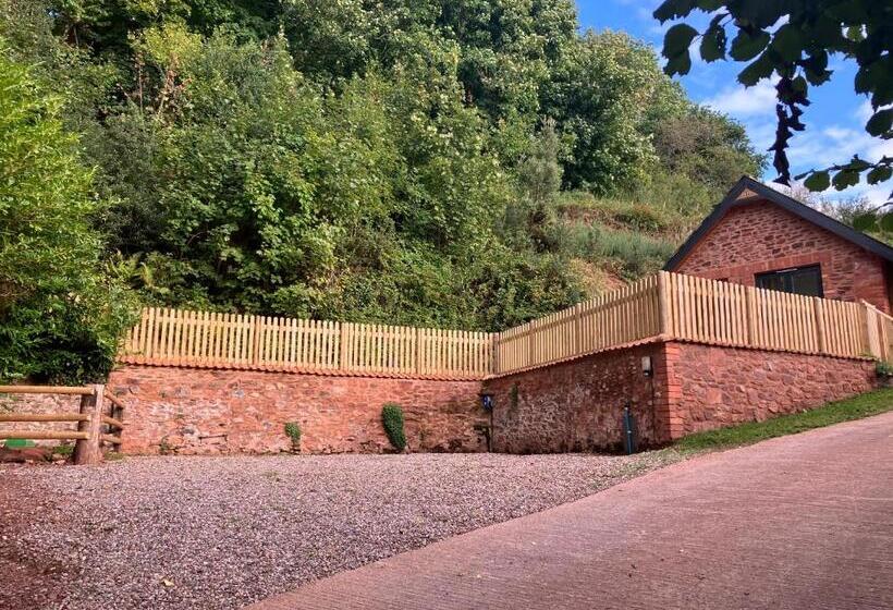 Barn In Somerset Romantic Hideaway