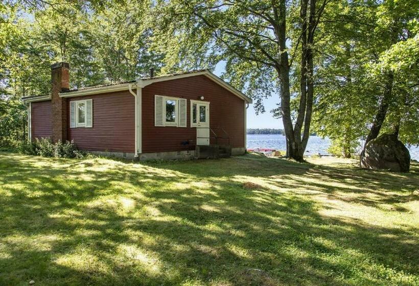 Lovely Cottage With Fantastic Location And Own Lake Plot By Helgasjon, Vaxjo