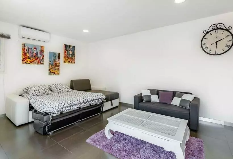 Le Beausset   Magnifique Loft Indépendant 50m2
