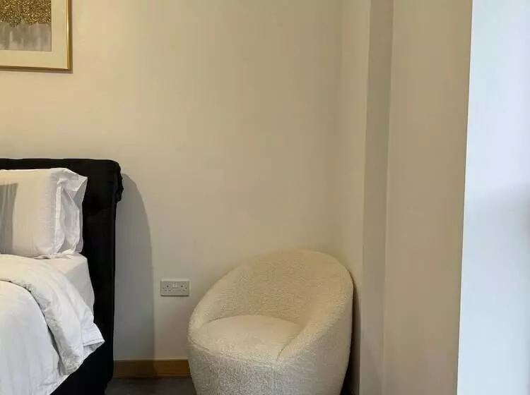 Luxury Apartment In Dartford