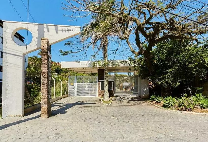 843 Residencial Solar Das Bromélias 350 M Da Praia Bombinhas   Centro