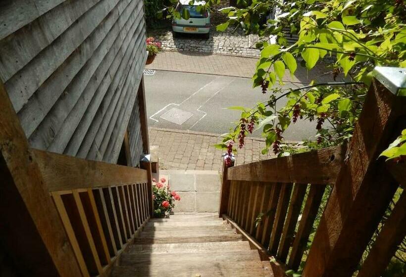 The Studio, Upper House Farm, Crickhowell