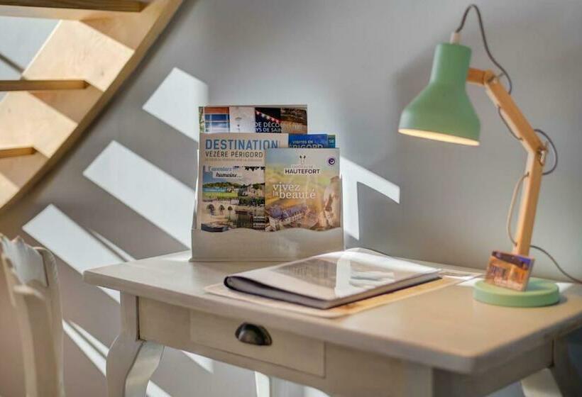 Ancienne Ferme Typique Du Périgord   Gite Du Pas De La Mignonne