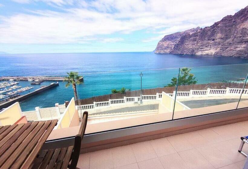 Buenavista The Blue Oyster