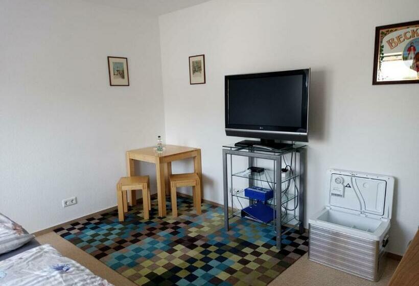 Modernes 21 M² Apartment Modern, Zentral