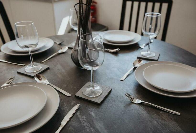 Princes 2 Bedrooms Parking Wi Fi Cozy Pads