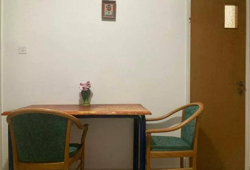 The Little Dorm And Beer