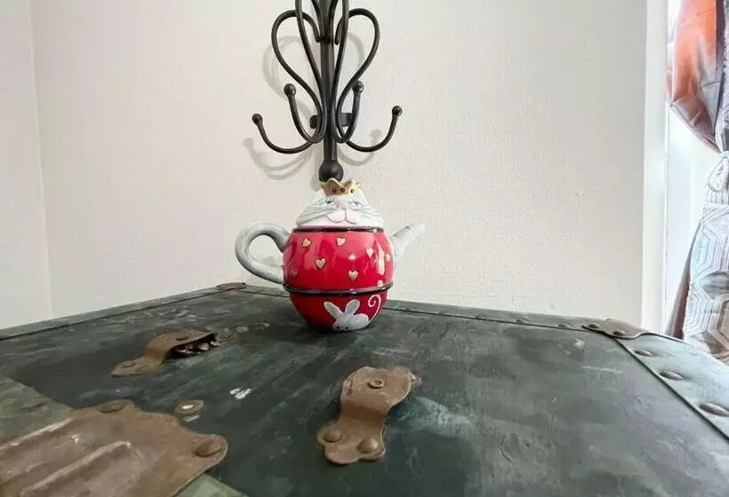 Alice  The Wonderland Experience