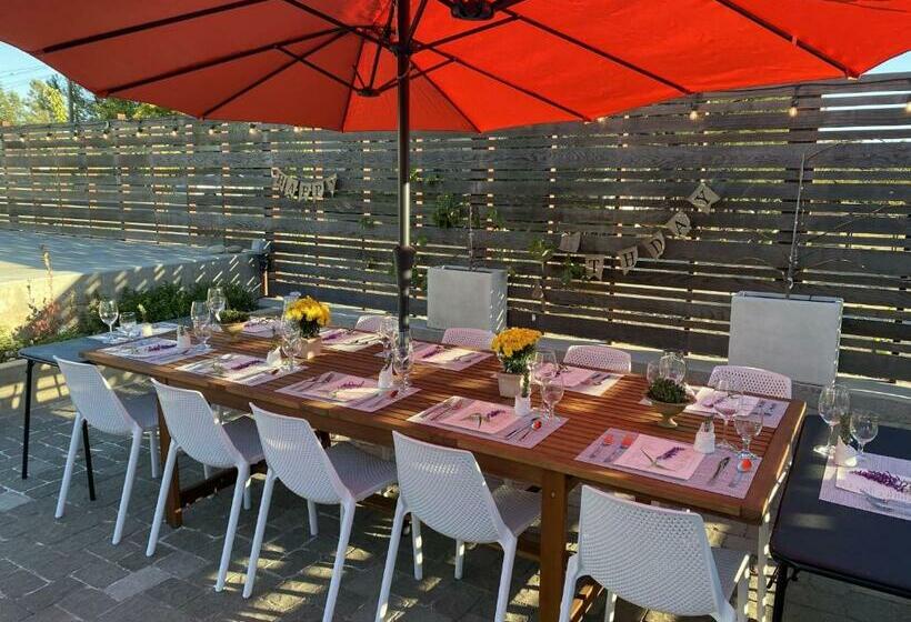 Farm To Table Hideaway In Healdsburg