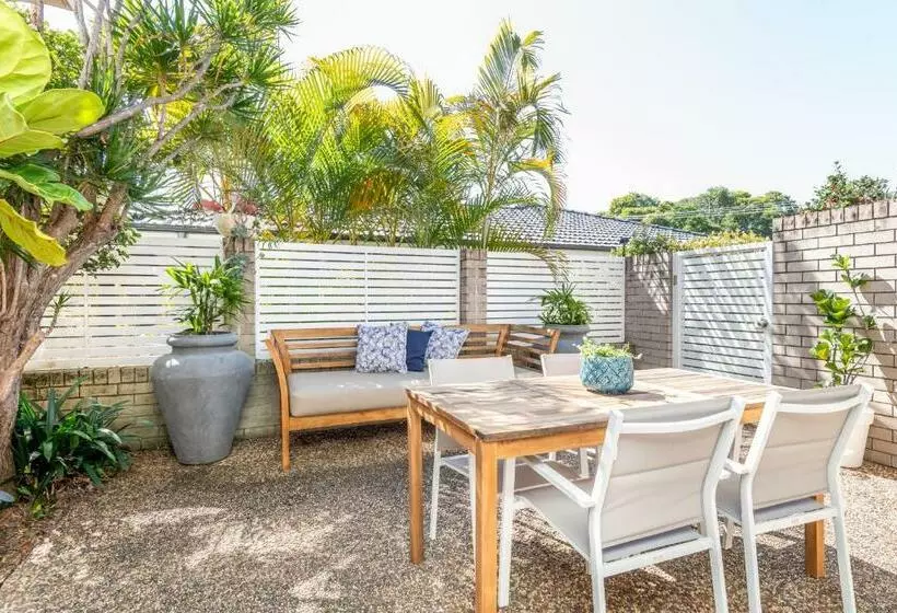 Sawtell Beachfront Villa   2 Mins To Everything!