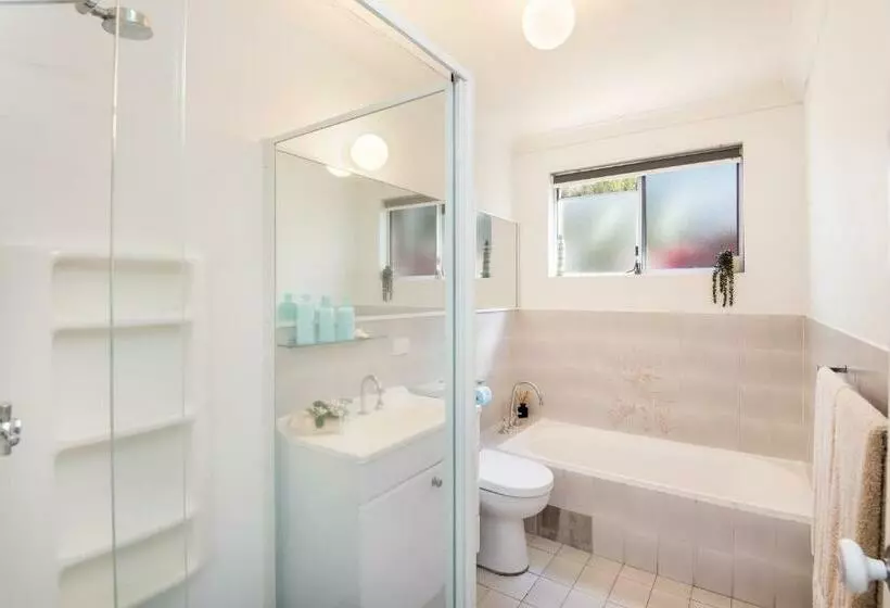 Sawtell Beachfront Villa   2 Mins To Everything!