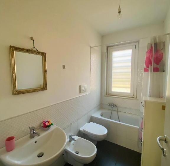 Tiresia Apartament 3 Bedrooms