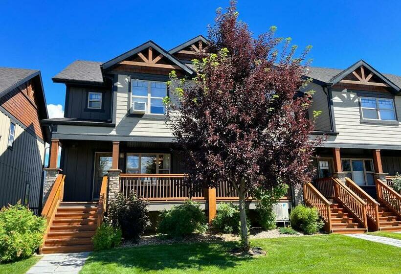 Perfect Base Invermere 3bd Townhouse Mt Views With Garage