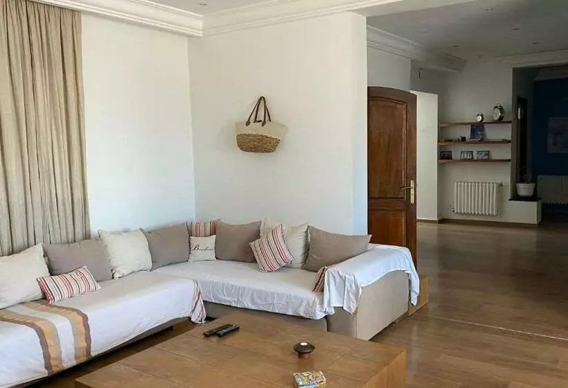 Trés Beau Loft Avec Piscine