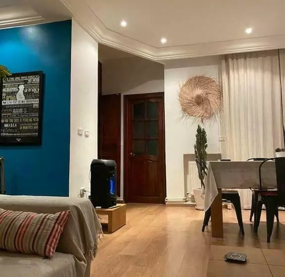 Trés Beau Loft Avec Piscine
