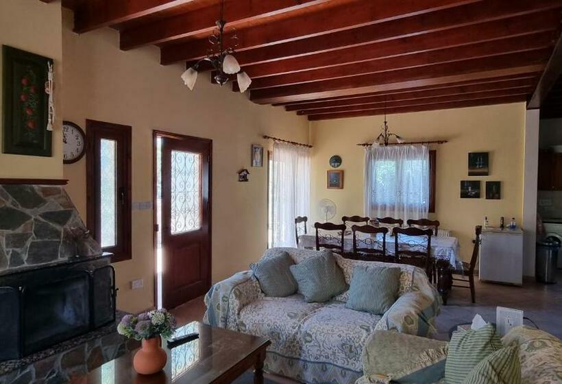 Petit Chalet Platres