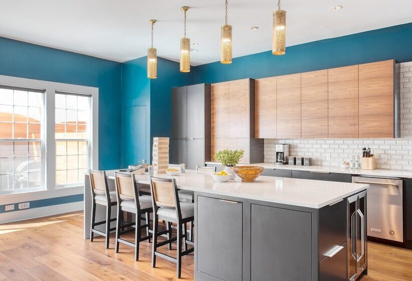 Ramsey By Avantstay Modern Character Home In Austin W/ Pool!