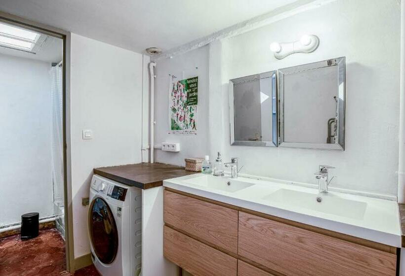 Splendid Apartment With A Terrasse And A Garden Avignon Welkeys