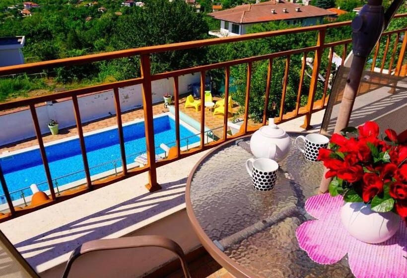 вила сънрайз   Villa Sunrise