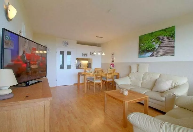 Apartment 535