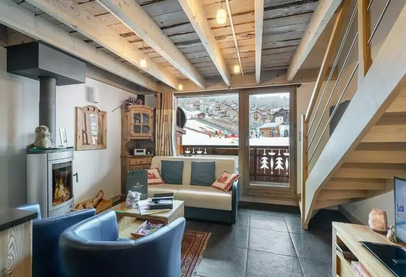 Appartement Cosy Au Pied Des Pistes Avec Mezzanine, Poêle à Bois Et Services Inclus Pour 4 Personnes