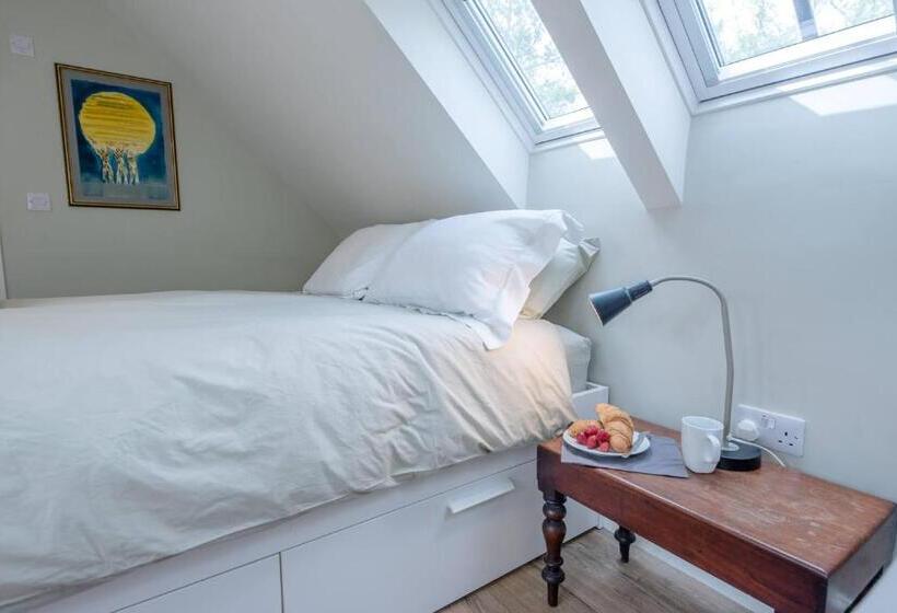 Poplar Farm Cartlodge, Earl Soham