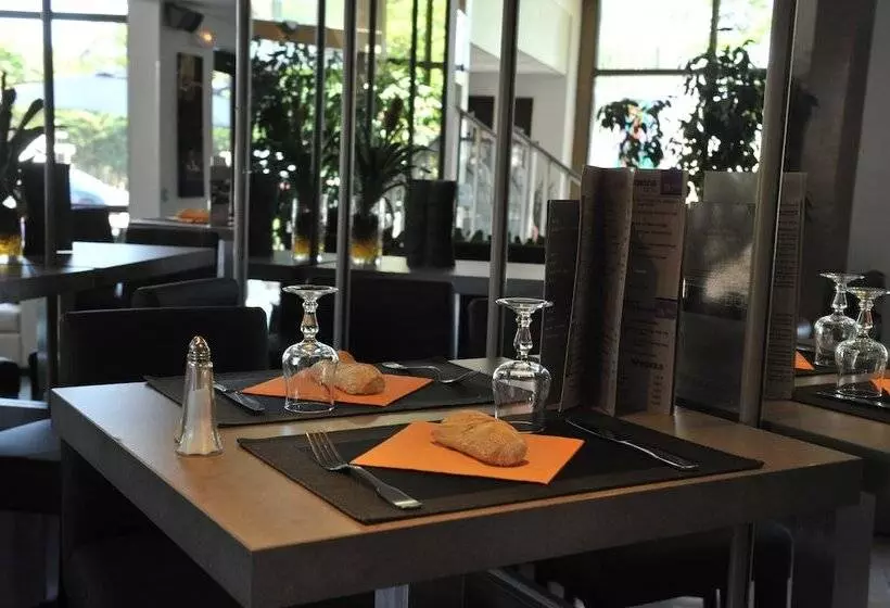 Aeroport Hotel Parc Expo