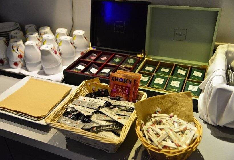 Aeroport Hotel   Parc Expo