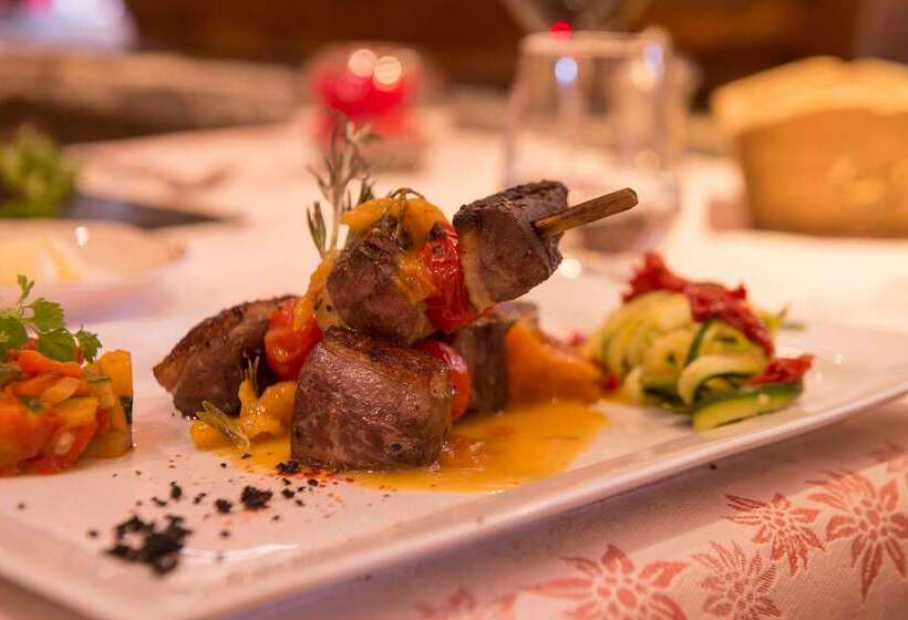 בית מלון כפרי Chalethôtel Neige Et Roc, The Originals Relais