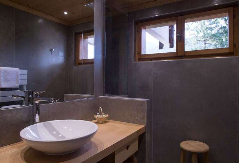 בית מלון כפרי Chalethôtel Neige Et Roc, The Originals Relais