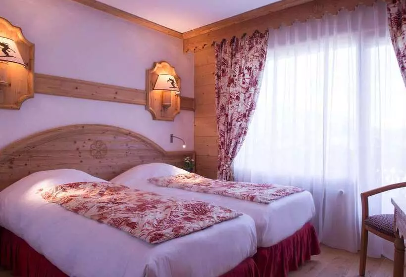 هتل Chalethôtel Neige Et Roc, The Originals Relais