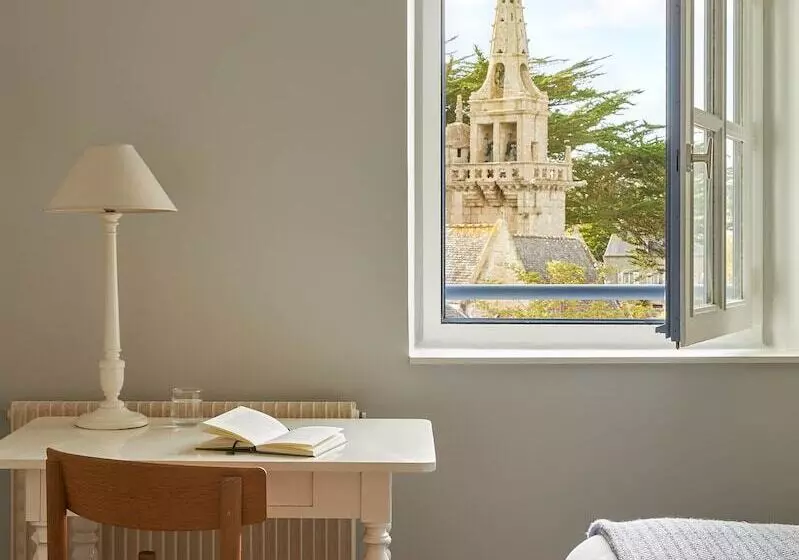 Le Grand Hotel Des Bains & Spa Bretagne